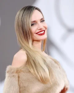 angelina-jollie-cancer-THUM