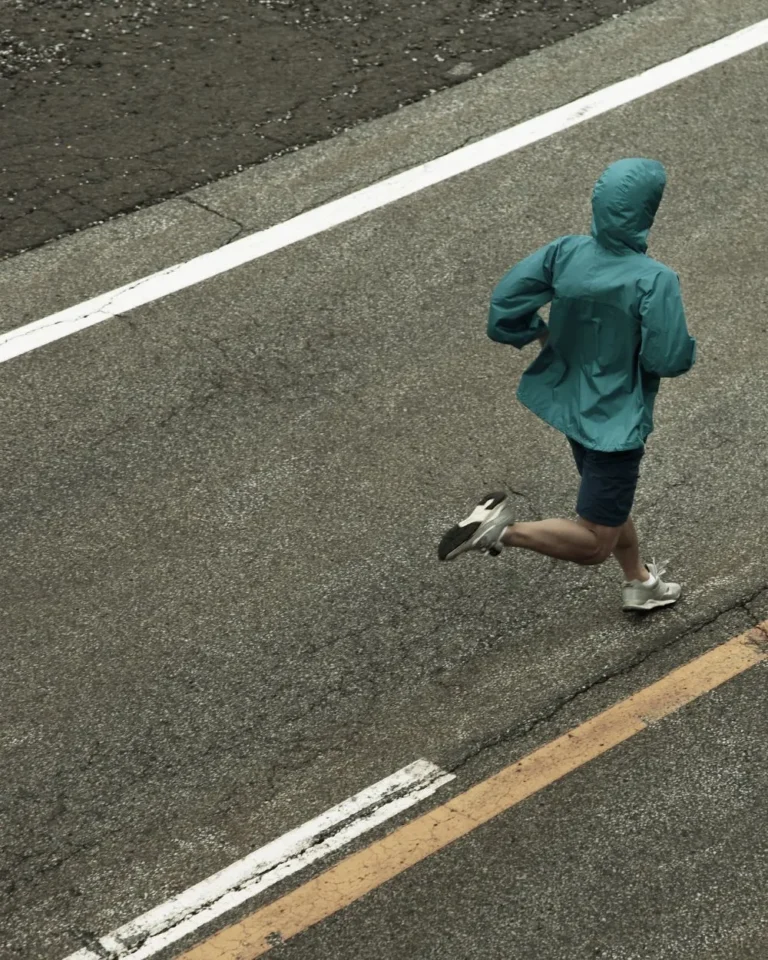 kien-tri-chay-bo-THUM