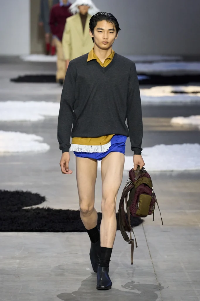 prada-ss26-menswear (27)
