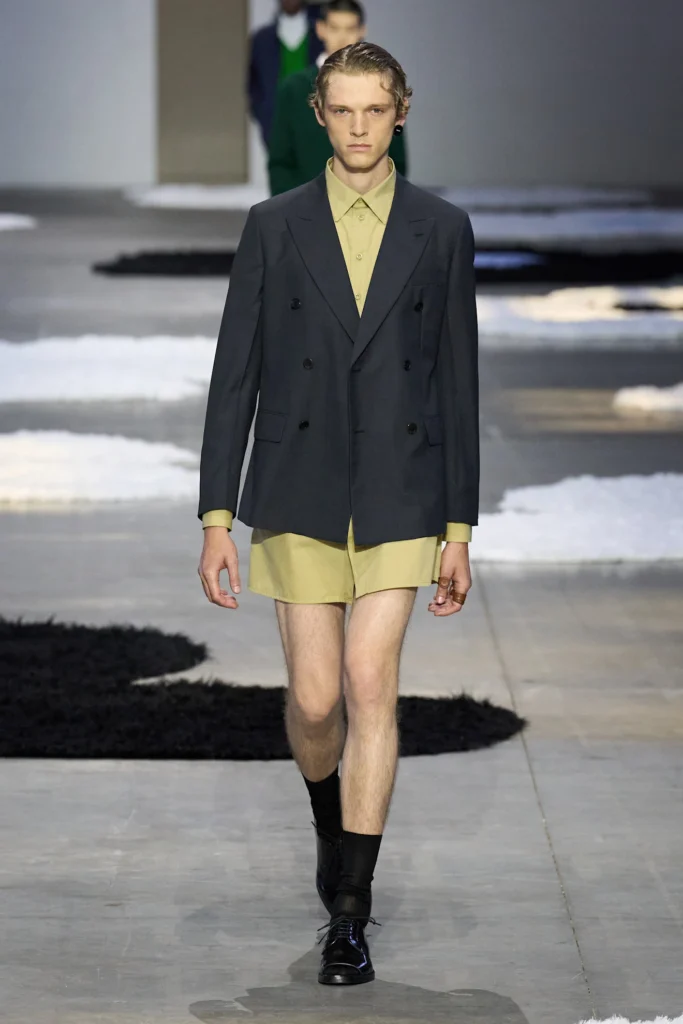 prada-ss26-menswear (33)