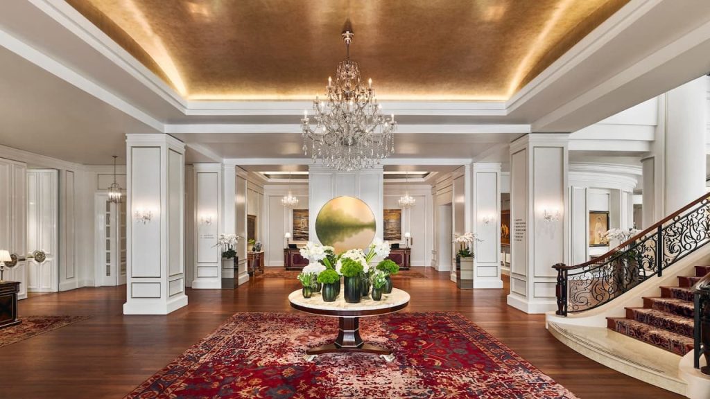 Park-Hyatt-Saigon-P689-Lobby-Her