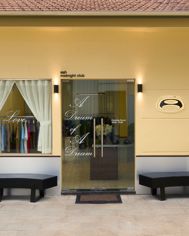 AAH_MIDNIGHT_CLUB_POR