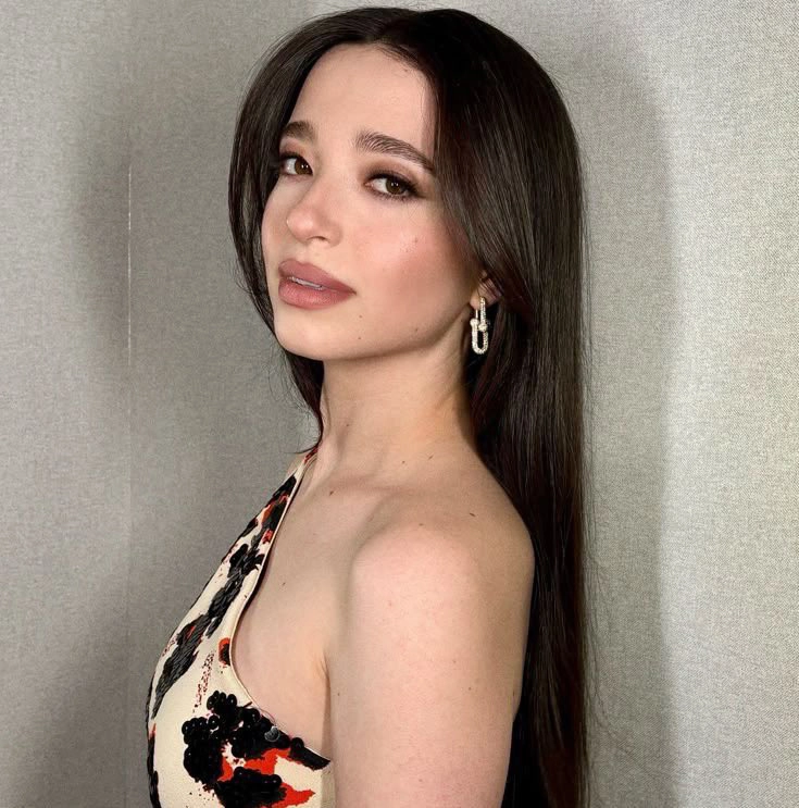 phim-the-social-network-tai-xuat-voi-phan-moi-xoay-quanh-be-boi-facebook-3